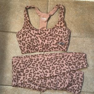 Bombshell Sportswear Cheetah/Leopard Set in Tan Bottom S/Top XS